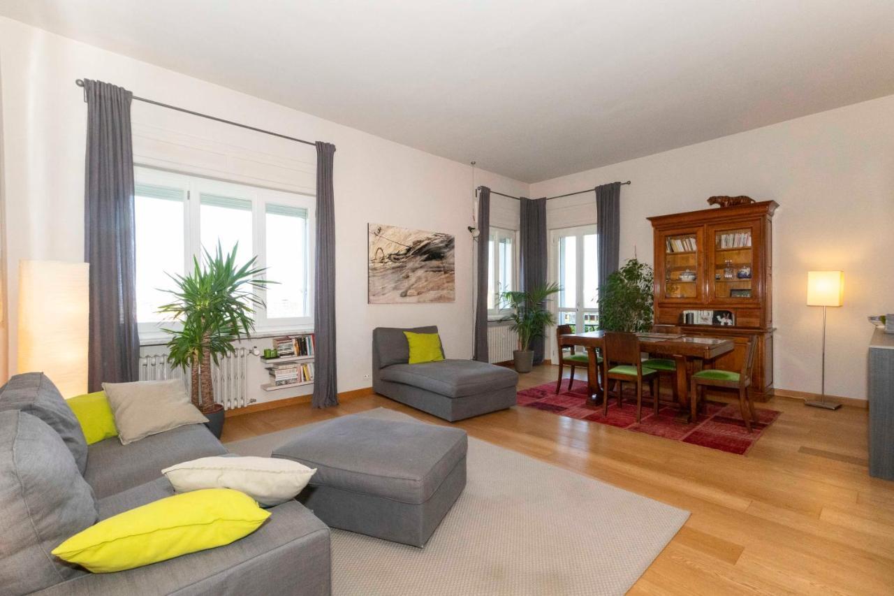 Charming Apartment With Parking! ตูริน ภายนอก รูปภาพ