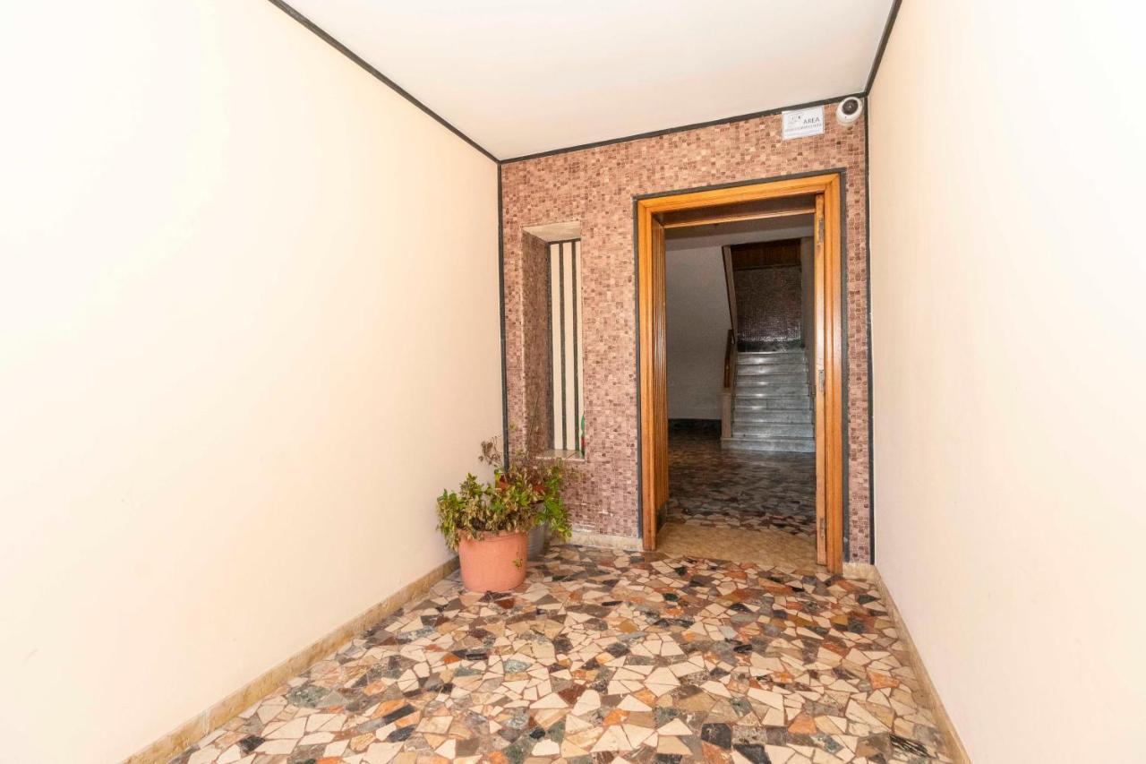 Charming Apartment With Parking! ตูริน ภายนอก รูปภาพ